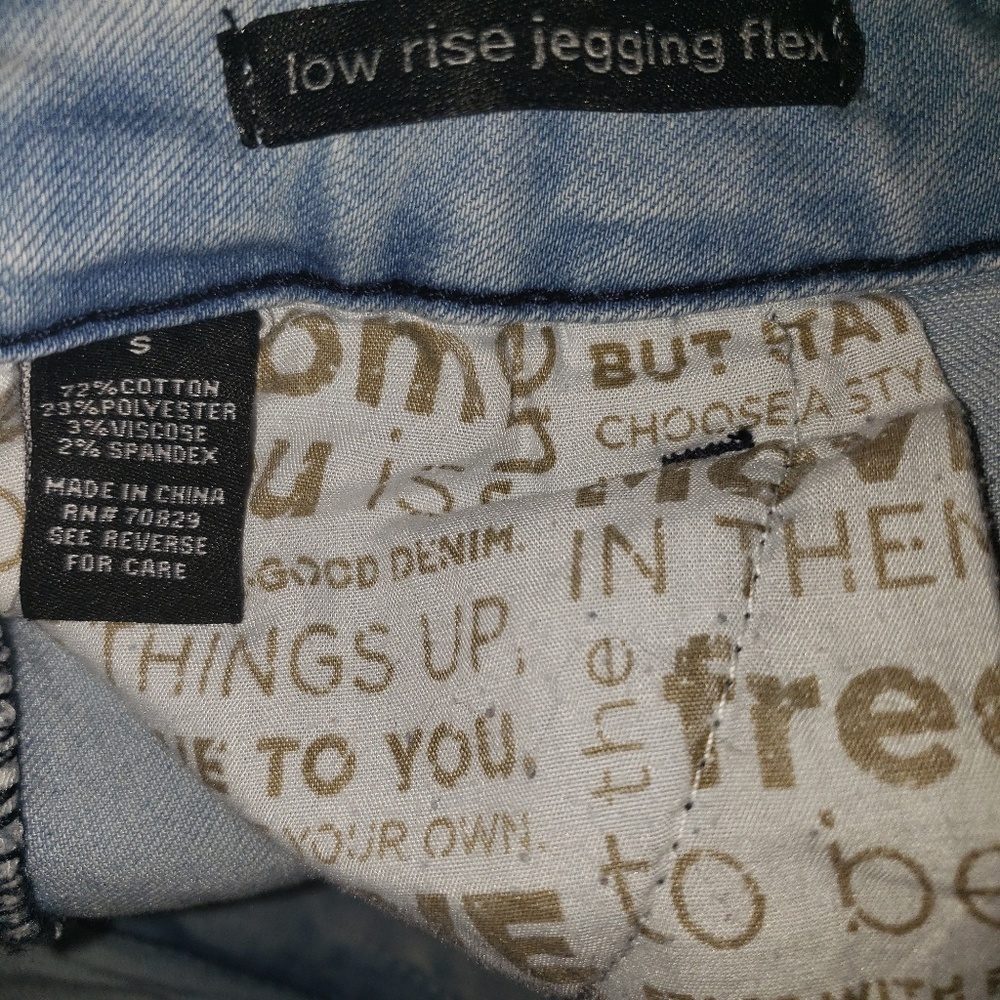 Rue21 light denim bibs - Picture 7 of 8